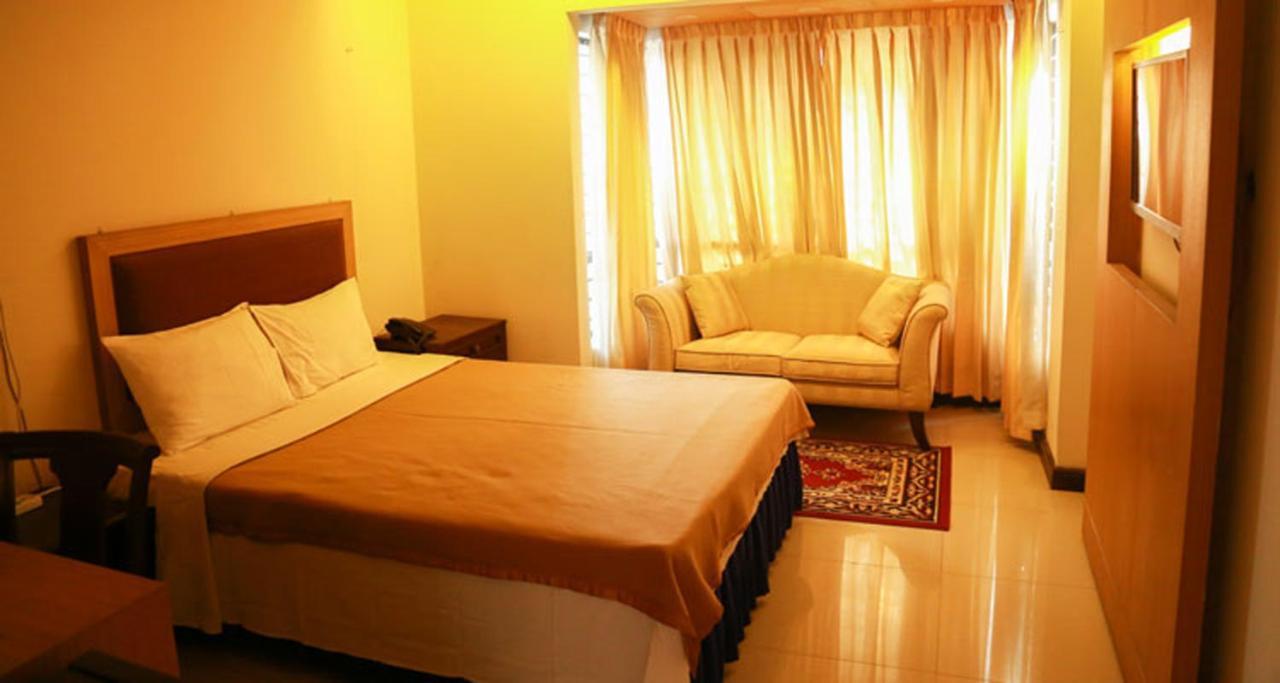 Hotel Tea Tree & Resort Dacca Exterior foto
